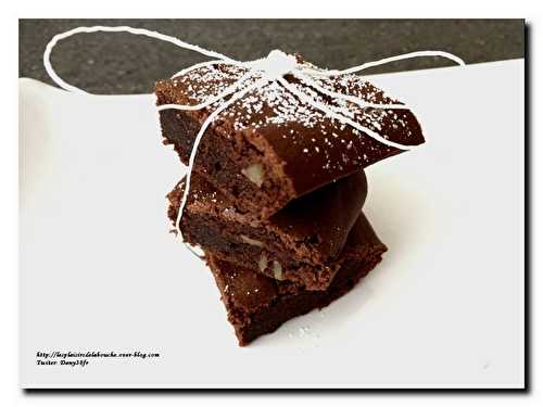 Brownie Chocolat crème de marrons et éclats de noix