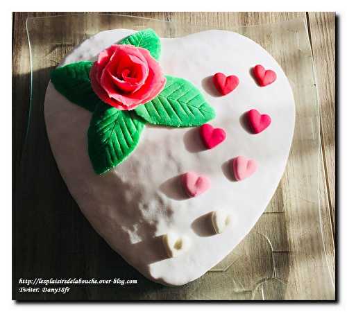 Gâteau de la Saint Valentin litchi passion  - Les plaisirs de la bouche