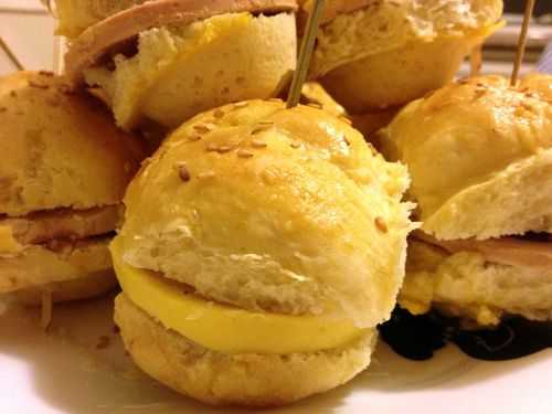 Mini hamburger au foie gras et confiture de figue