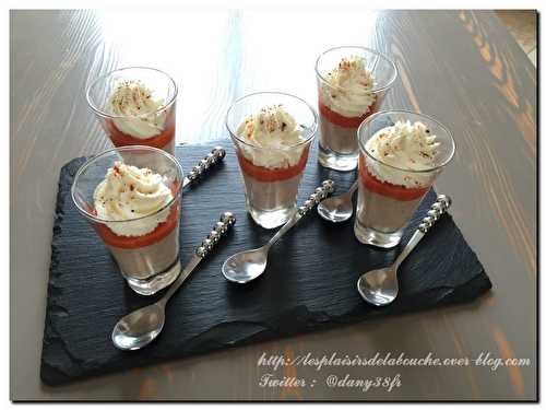 Mousse de poivron sur mousse de thon et sa chantilly salée