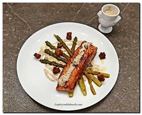 Saumon et asperges poêlés sauce grenobloise amélioré