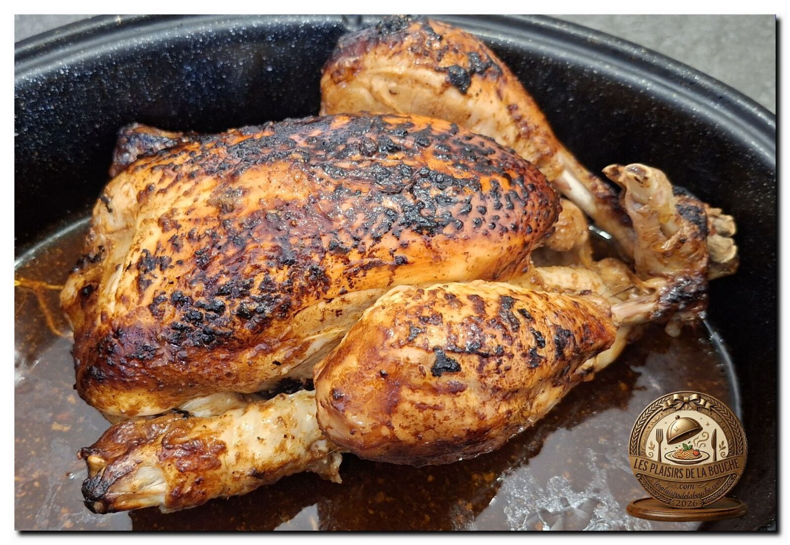 Poulet rôti rôtisserie dorée