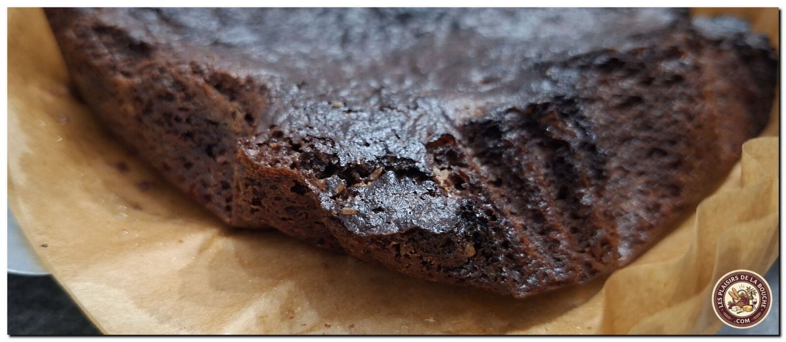 Brownie facile aux pignons de pin et cerneaux cuit à l'airfryer