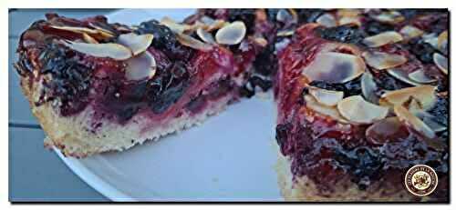 Focaccia aux fruits rouges