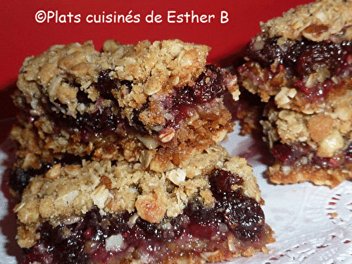 Barres aux framboises et raisins secs