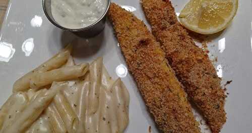 Bâtonnets de poisson pané et sauce tartare citronnée