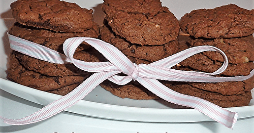 Biscuits au chocolat et fromage en crème