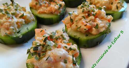 Canapés de crevettes sur concombre