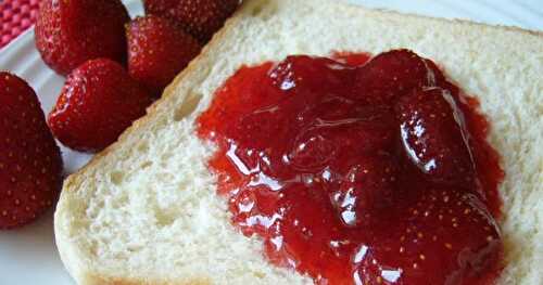 Confiture de fraises de jardin