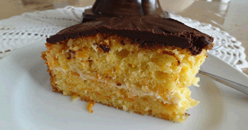 Gâteau étagé aux carottes et à l'orange, ganache fondante