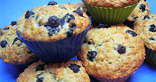 Muffins à l'avoine, bananes et bleuets