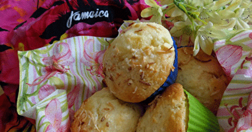 Muffins au chocolat blanc et à la noix de coco 