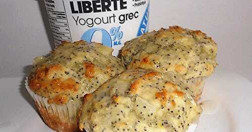 Muffins au citron, aux graines de pavot et aux poires