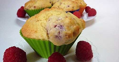 Muffins aux framboises et au lait de poule