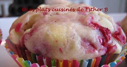 Muffins aux framboises et chocolat blanc