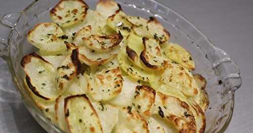 Pommes de terre au beurre à l'ail et persil