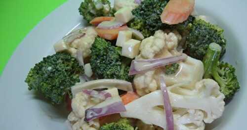 Salade de brocoli et de chou-fleur