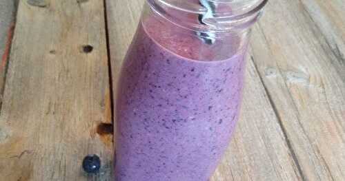 Smoothie aux bleuets et aux flocons d'avoine