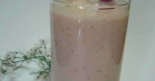 Smoothie aux fraises et banane