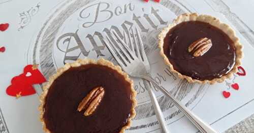  Tartelettes au caramel et au chocolat 