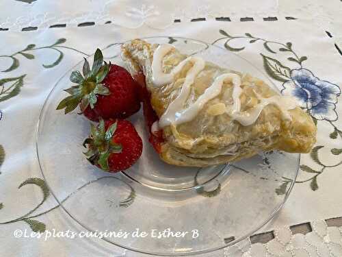 Chaussons aux fraises et rhubarbe