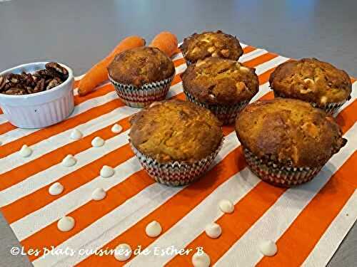 Muffins aux carottes et aux brisures de fromage à la crème