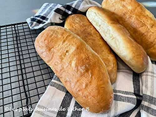 Petits pains moelleux pour pains farcis 