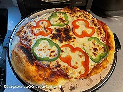 Pâte à pizza de base