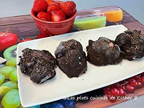 Bouchées glacées aux fraises et au chocolat
