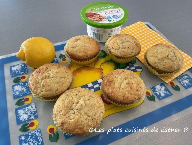 Muffins au citron, ricotta et graines de chia