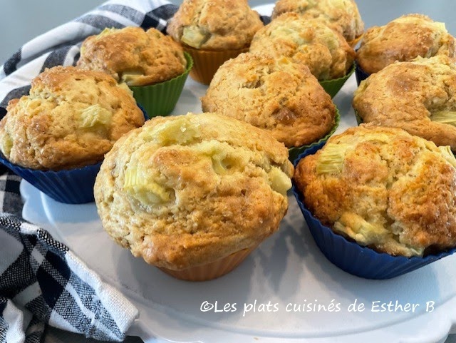 Muffins à la rhubarbe