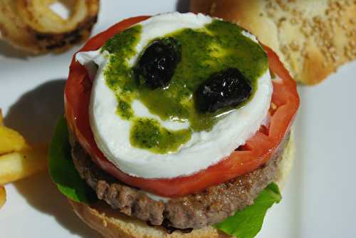 HAMBURGER COEUR DE BOEUF ET SAUCE PESTO