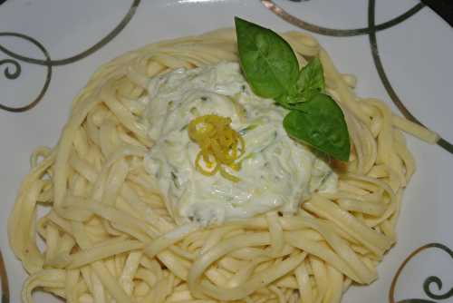 Pâtes aux courgettes.