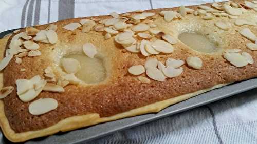 Tarte amandine aux poires