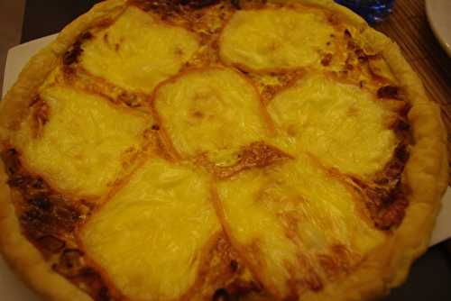 TARTE AUX OIGNONS ET AU FROMAGE