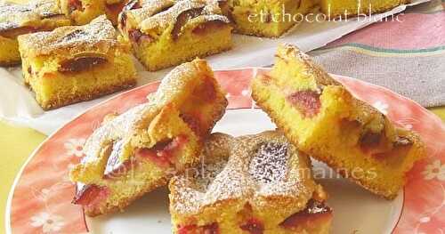 Gâteau aux prunes et chocolat blanc