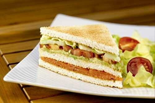 CLUB SANDWICH SAUMON AVOCAT