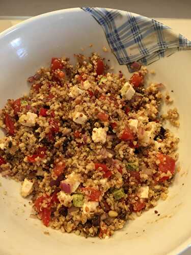 Salade quinoa légumes, féta