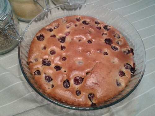 Clafoutis (sans lait, sans oeufs, sans fruits à coque et possible sans blé, sans soja)