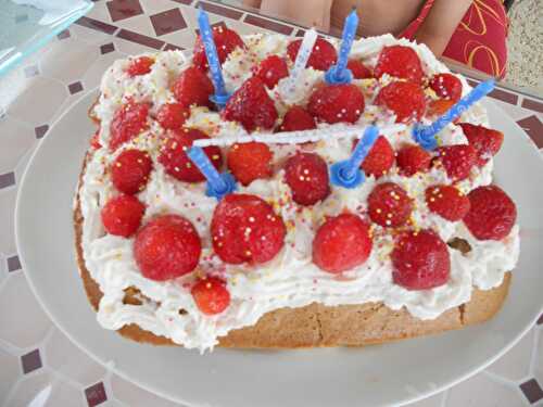 Gateau fraisier d'anniversaire