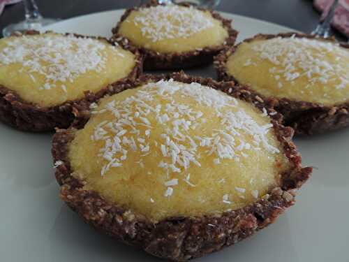 Tartelettes crues ananas-coco (sans allergènes majeurs, ni maïs, ni pois)