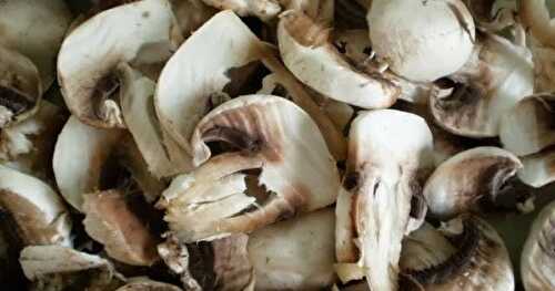 COMMENT NETTOYER LES CHAMPIGNONS