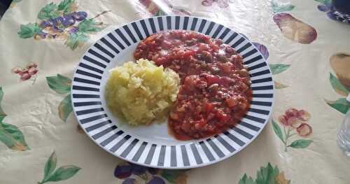 COURGE SPAGHETTI CHILI AU BOEUF ET LENTILLES