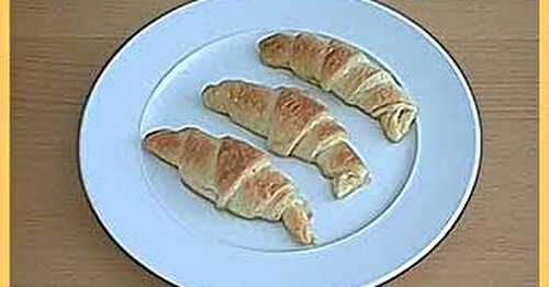 CROISSANTS AU SUCRE