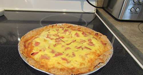 QUICHE JAMBON ET FROMAGE