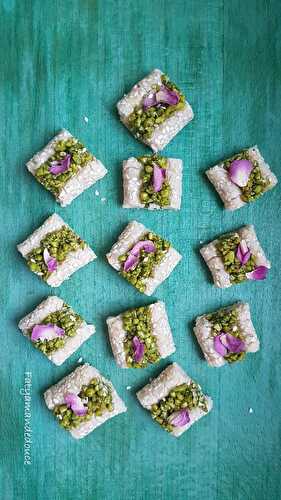 PETITS FOURS AUX AMANDES ET PISTACHES