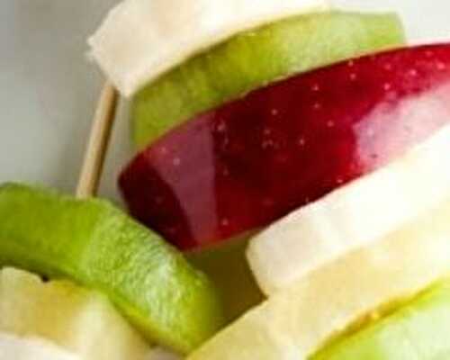 Brochettes de fruits au chocolat