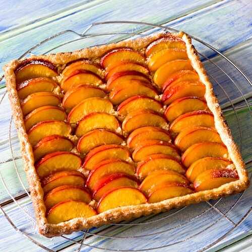 Tarte aux nectarines et palets bretons