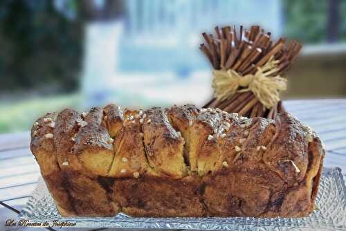 Brioche à éffeuiller au sucre et à la cannelle