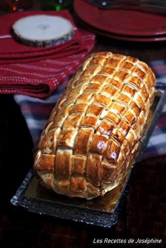 Pain de viande en croûte farci, épinards et scamorza